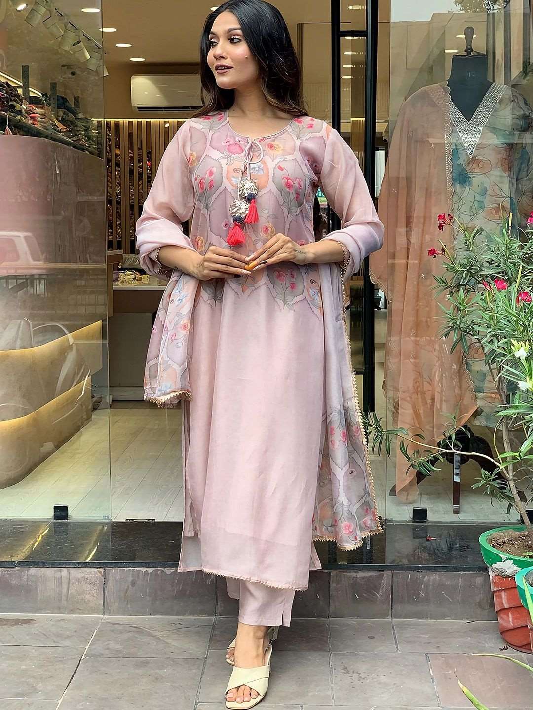 Elegant Embroidered Kurta Set with Pant and Dupatta