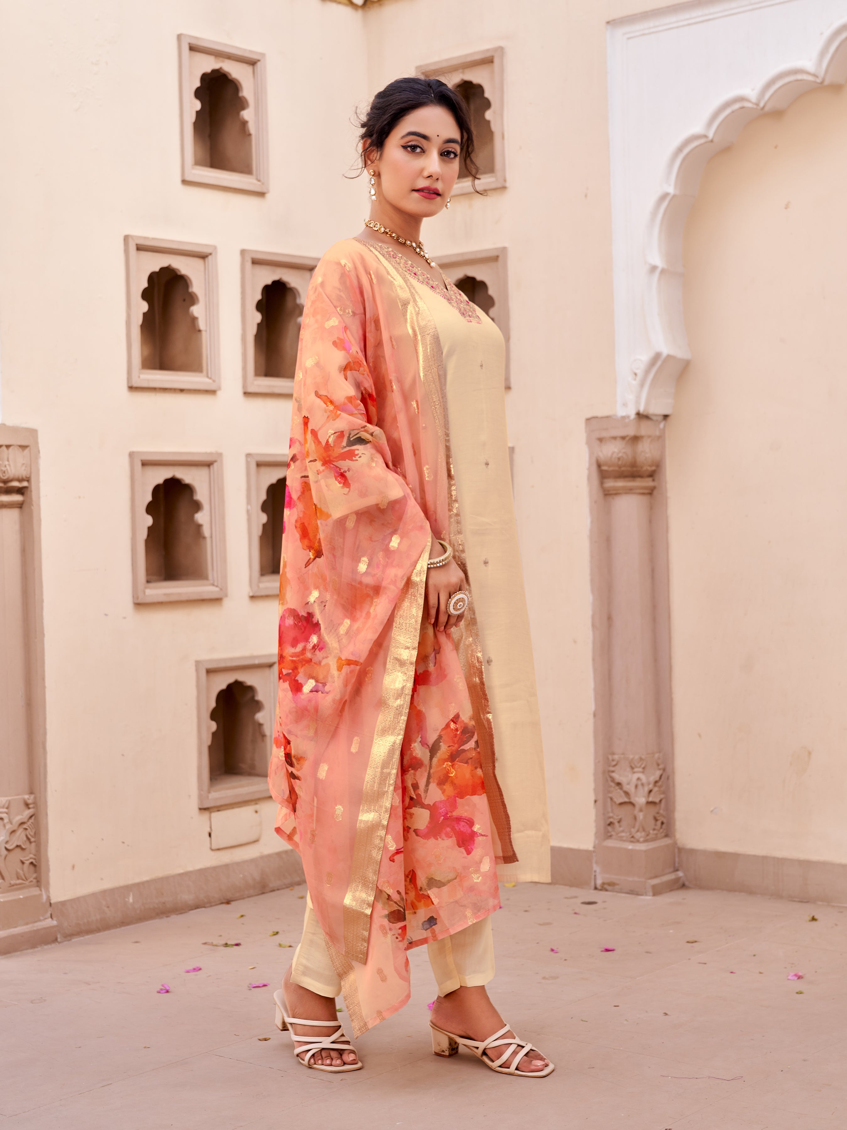 Beautiful Embroidery Straight Kurta with Dupatta