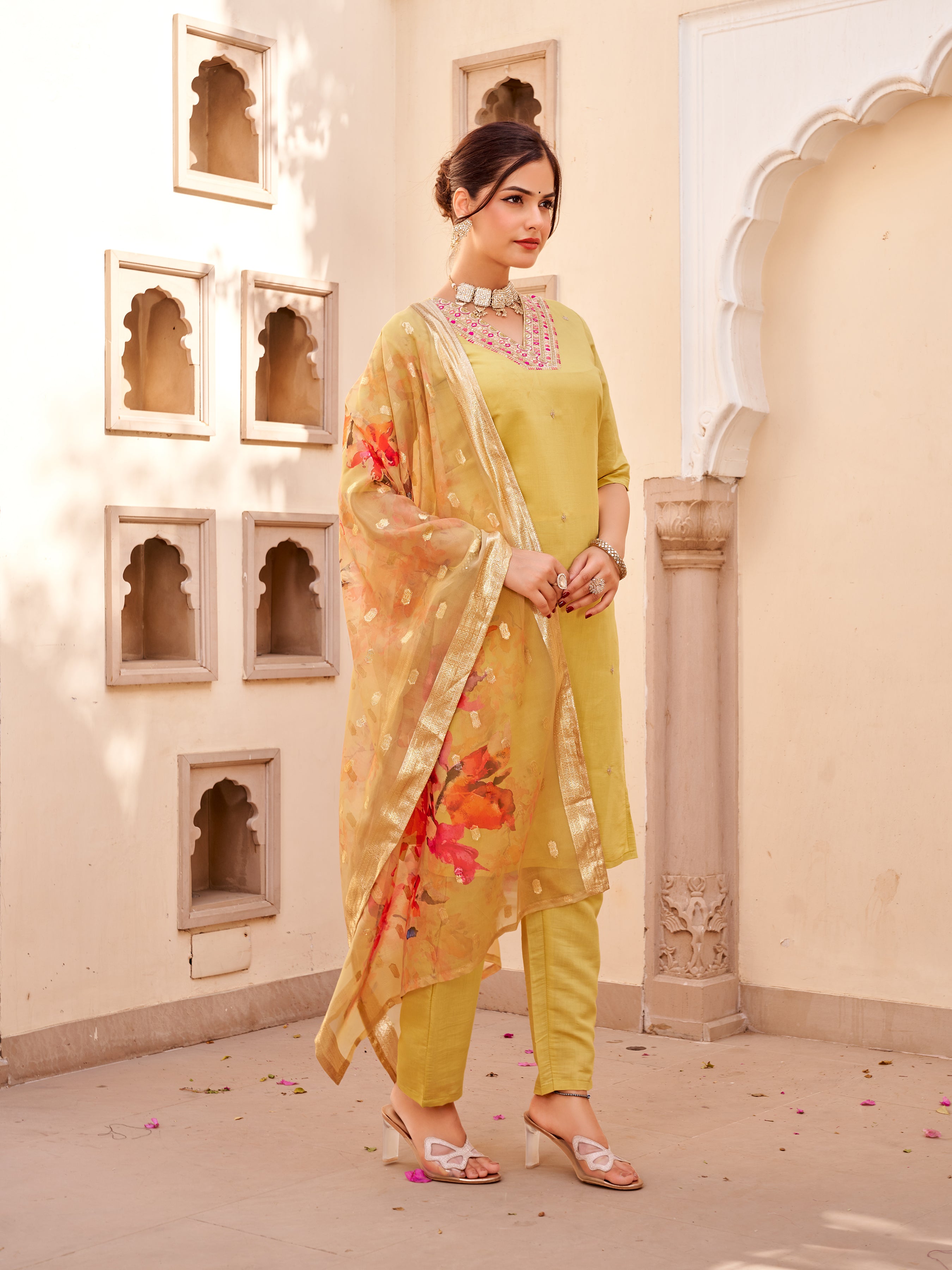 Beautiful Embroidery Straight Kurta with Dupatta