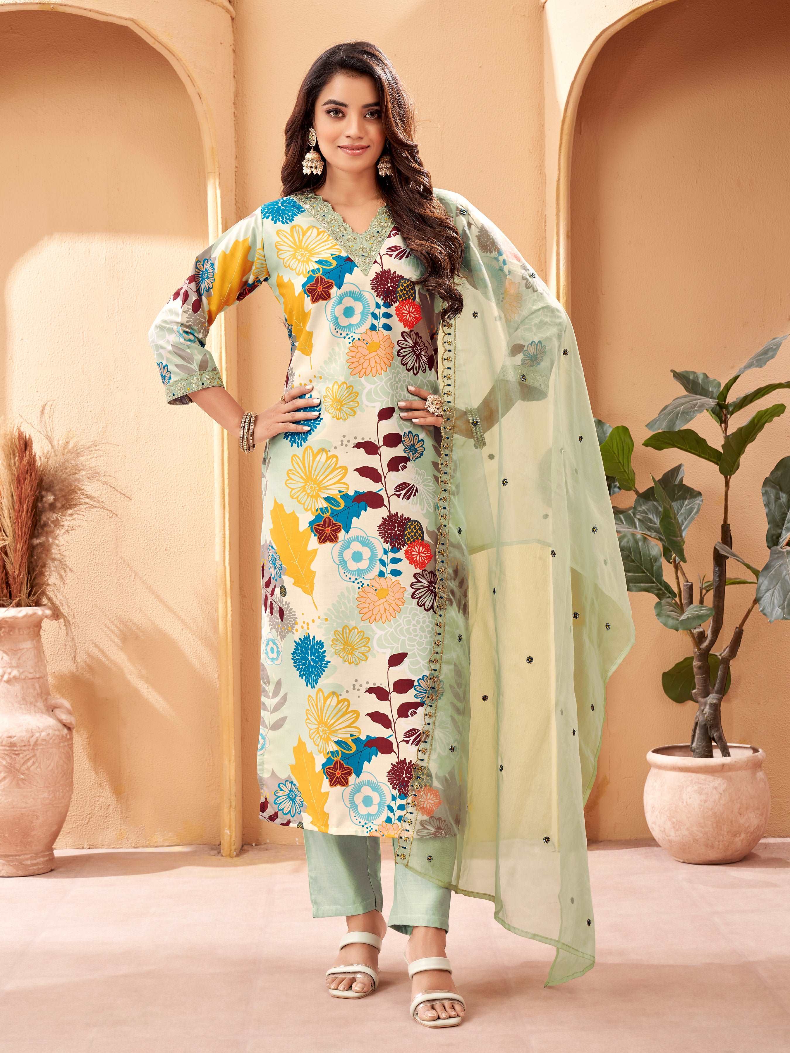 Traditional Women's Kurta with Dupatta and Pants